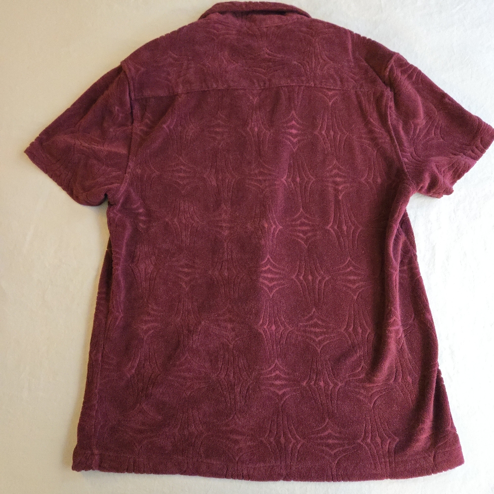 Forever 21 Burgundy Sangria Textured Terry Short Sleeve Button Down Red HAL3 - Picture 8 of 9
